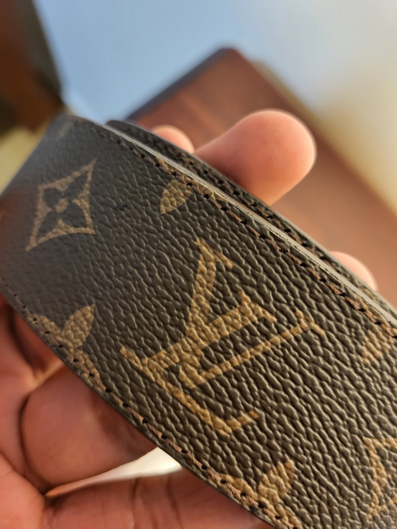 Louis Vuitton Belt - 1:1 - All Packaging Included + (Receipts and Bags)