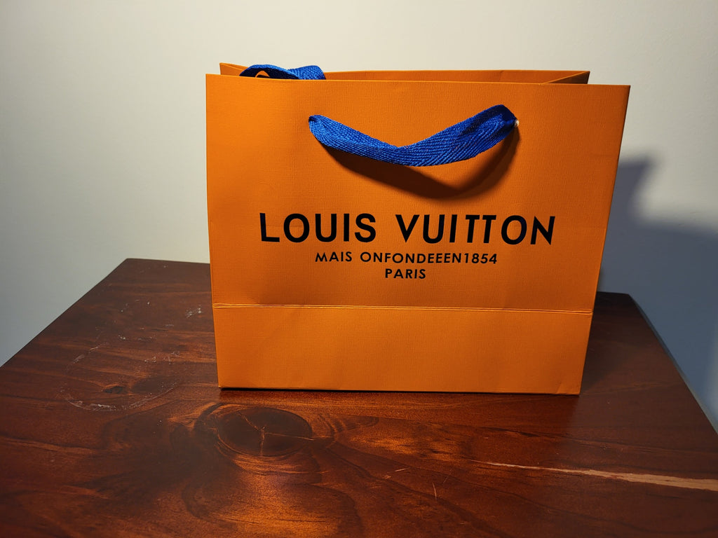 Louis Vuitton Belt - 1:1 - All Packaging Included + (Receipts and Bags)